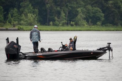 ranger boat factory tour