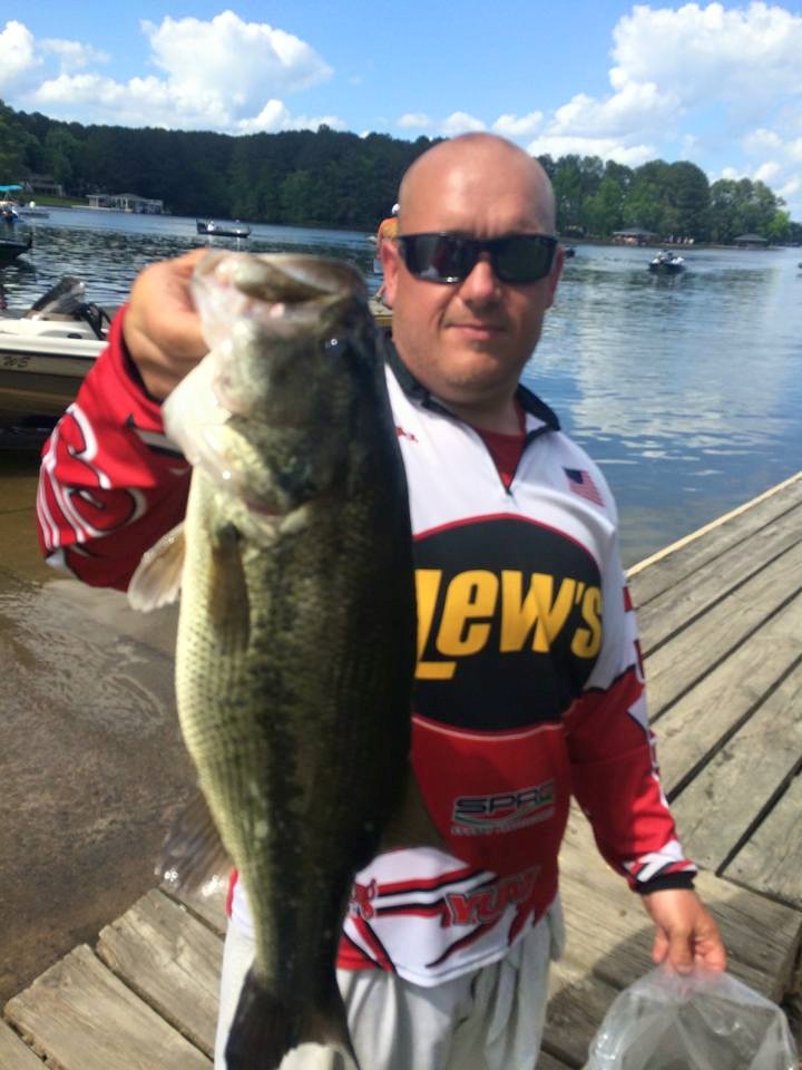 lake gaston 4lb bass